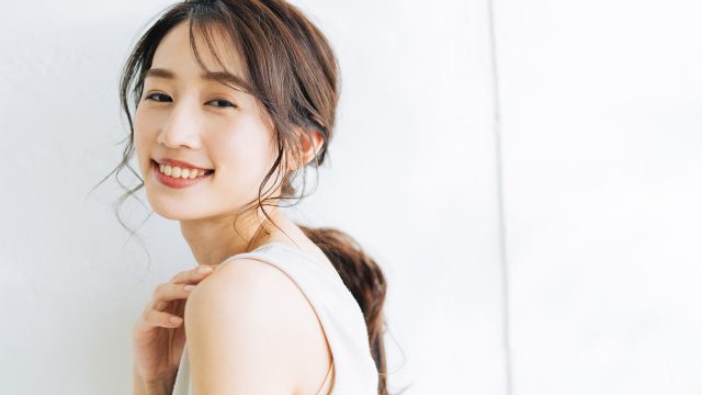 毛穴の黒ずみは美容皮膚科がおすすめ！最新毛穴治療でいちご鼻も改善？